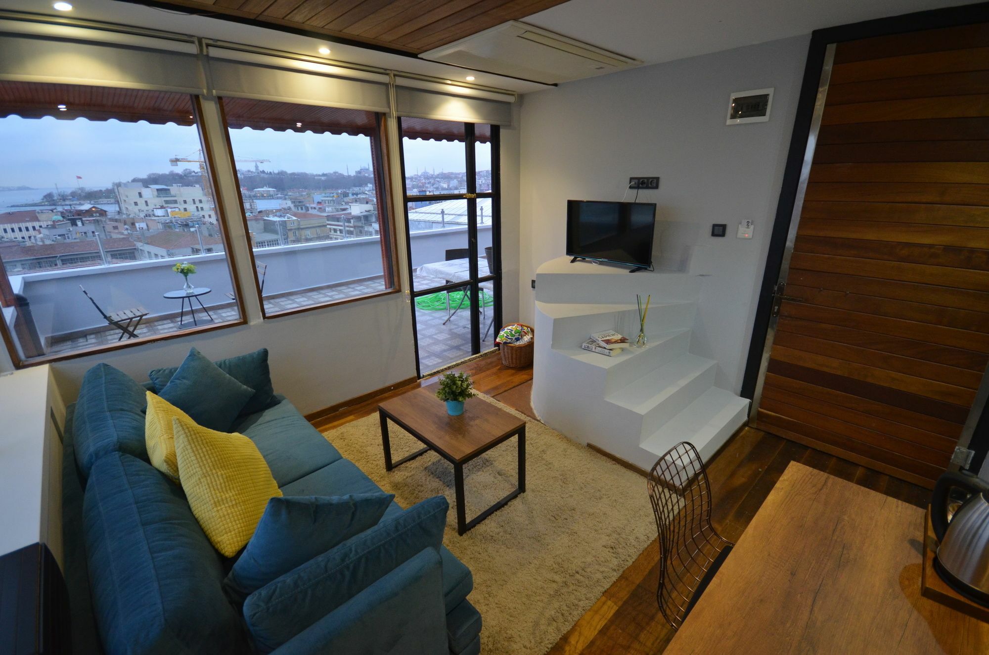 Uenver Galata Apart Стамбул Экстерьер фото